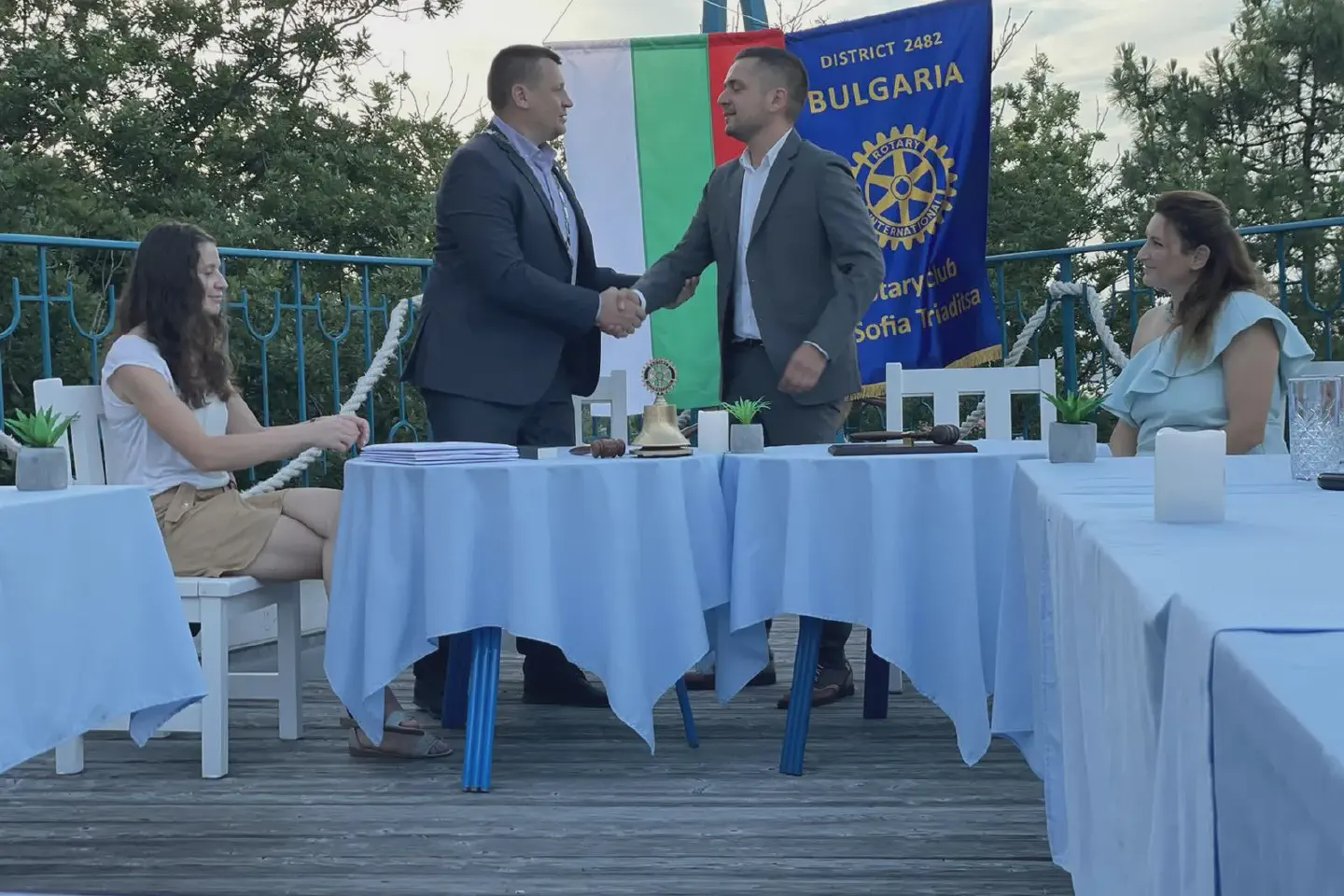 Предаване на президентската оръглица